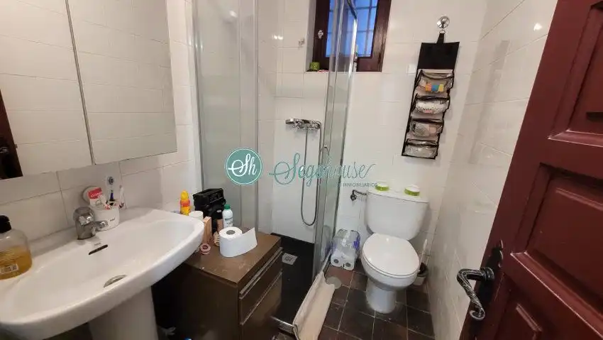 Bathroom of Flat for sale in Segovia  with Heating