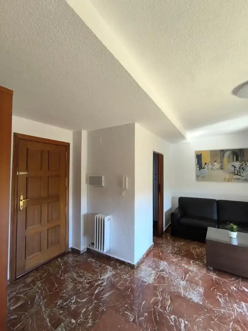 Flat for rent in Beiro