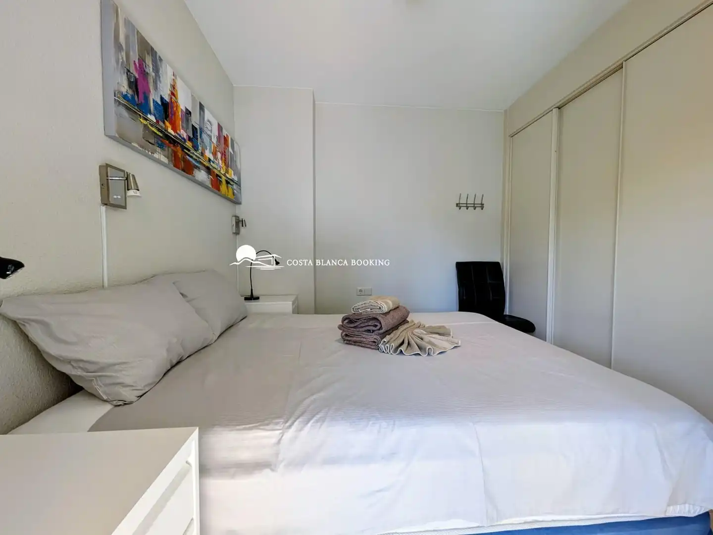 Bedroom of Apartments for sale in L'Alfàs del Pi  with Air Conditioner, Terrace and Furnished