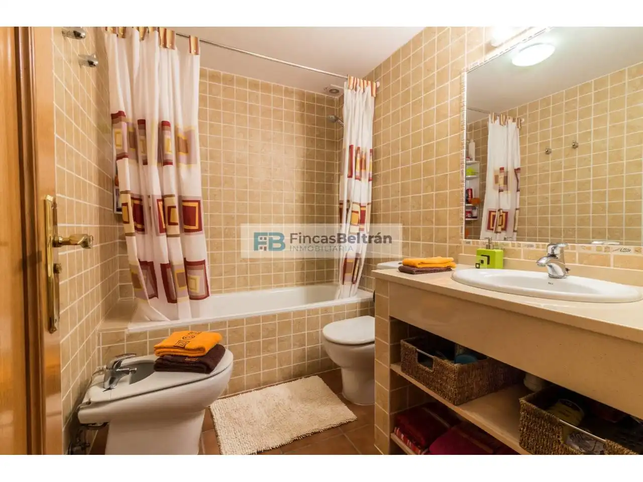 Badezimmer von Einfamilien-Reihenhaus zum Verkauf in Peñíscola / Peníscola mit Klimaanlage, Privatgarten und Terrasse