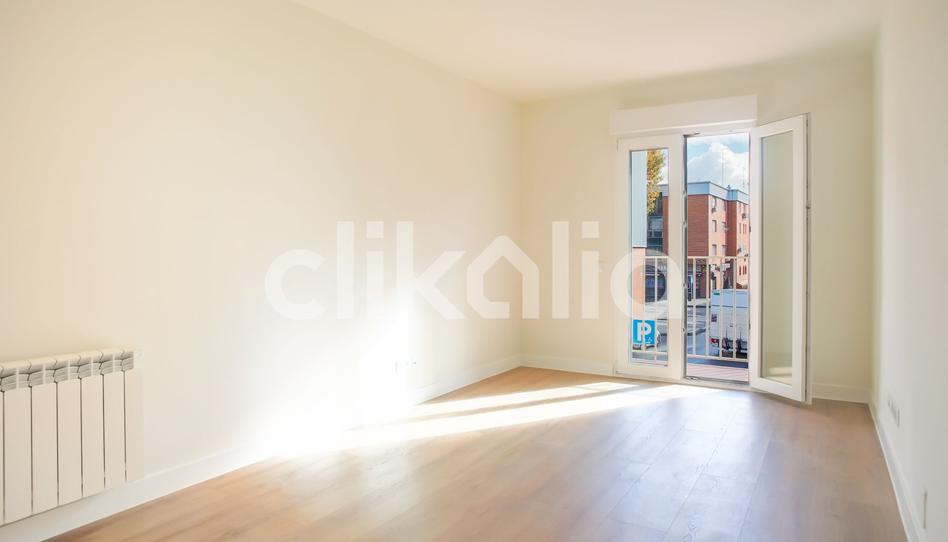 Photo 1 of Flat to rent in Almendrales, Madrid