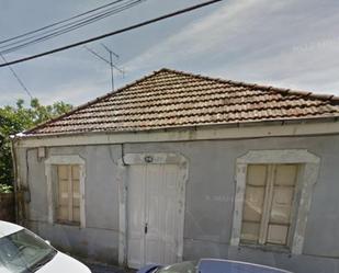 Vista exterior de Casa o xalet en venda en Vigo  amb Calefacció i Jardí privat