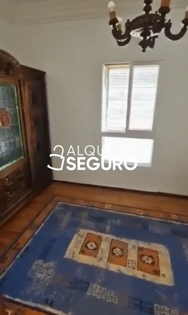 Piso de alquiler en Procurador , Casco Antiguo