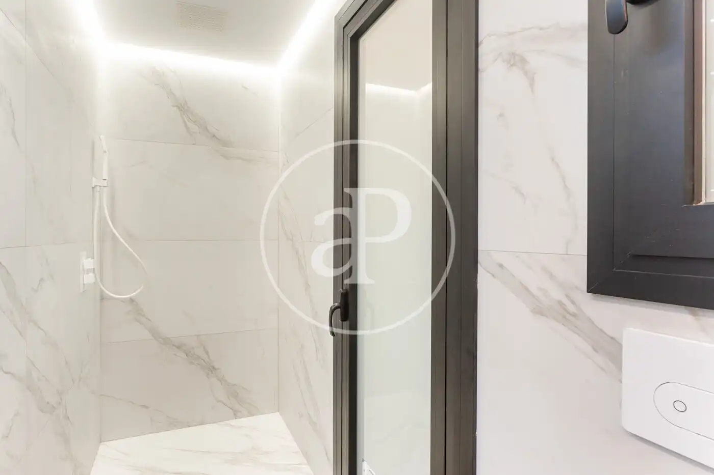 Baño de Piso en venta en Sant Feliu de Llobregat con Aire acondicionado, Calefacción y Amueblado