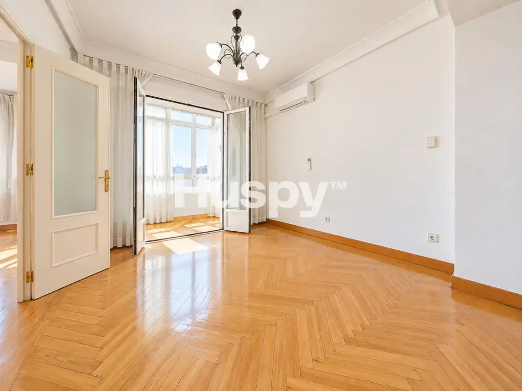 Sala d'estar de Pis en venda en Retiro