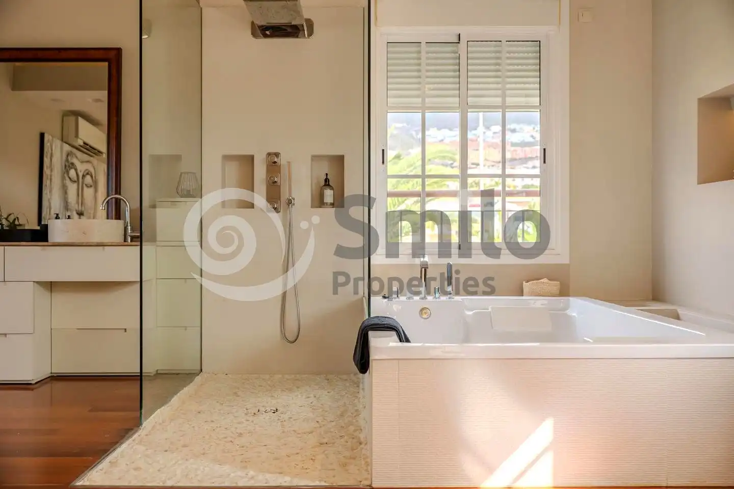 Casa con piscina en venta en Berna, imagen 9