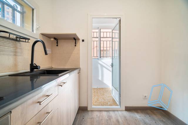 Piso en Venta en Avinguda d'Elies Pagès en Sant Genís dels Agudells