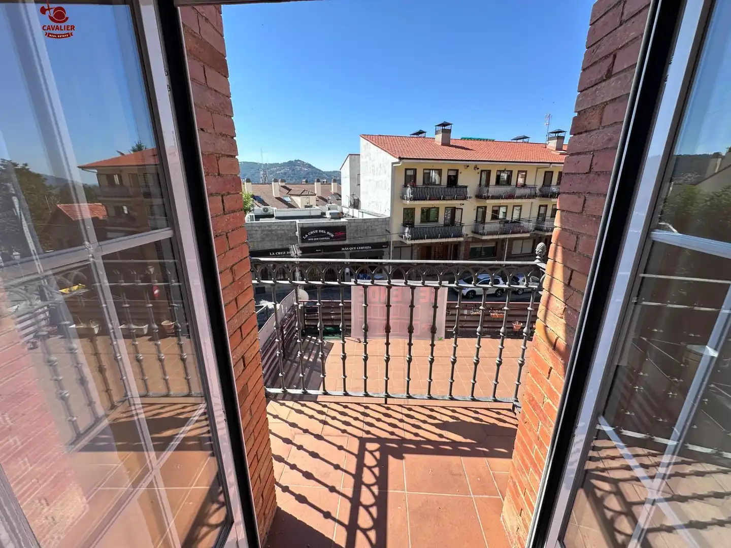 Vista exterior de Casa adosada en venta en Cercedilla con Calefacción, Terraza y Balcón