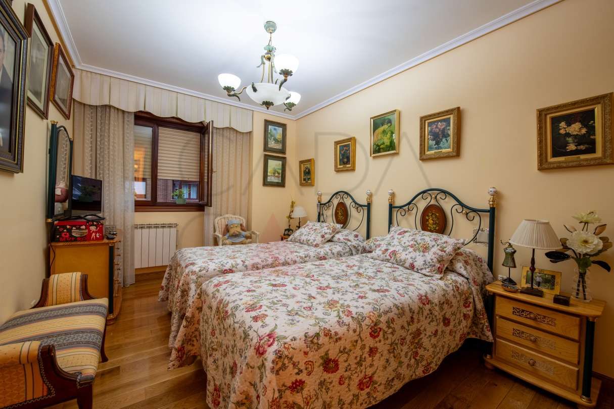 Wohnung zum verkauf in Calle Ría de Solía