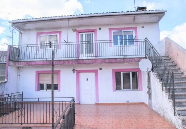 Casa-chalet en Venta en Calle Paz en Navasfrías