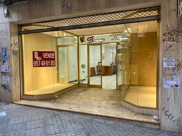 Local comercial en venda a Camino de los Sastres 10