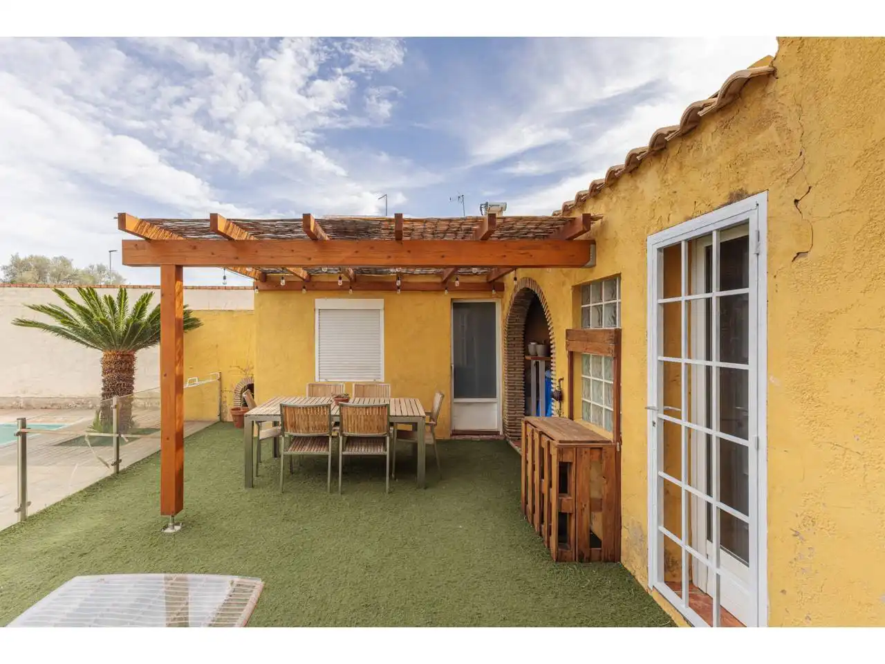 Terrace of Detached homes for sale in La Pobla de Vallbona  with Air Conditioner, Heating and Private garden