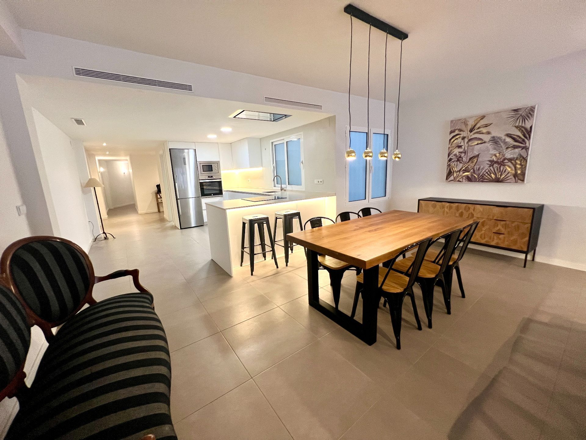 Flat for sale in Pintor Cabrera, Ensanche - Diputación, Centro