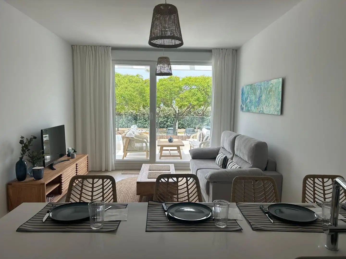 Sala d'estar de Apartament de lloguer en Chipiona amb Aire condicionat, Calefacció i Terrassa