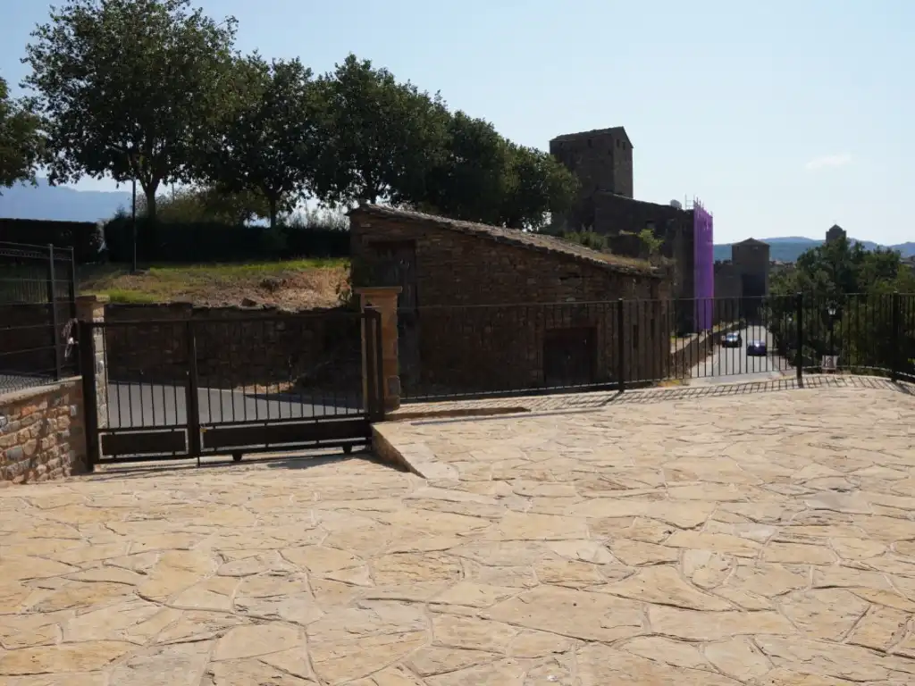 Vista exterior de Casa o xalet de lloguer en Aínsa-Sobrarbe