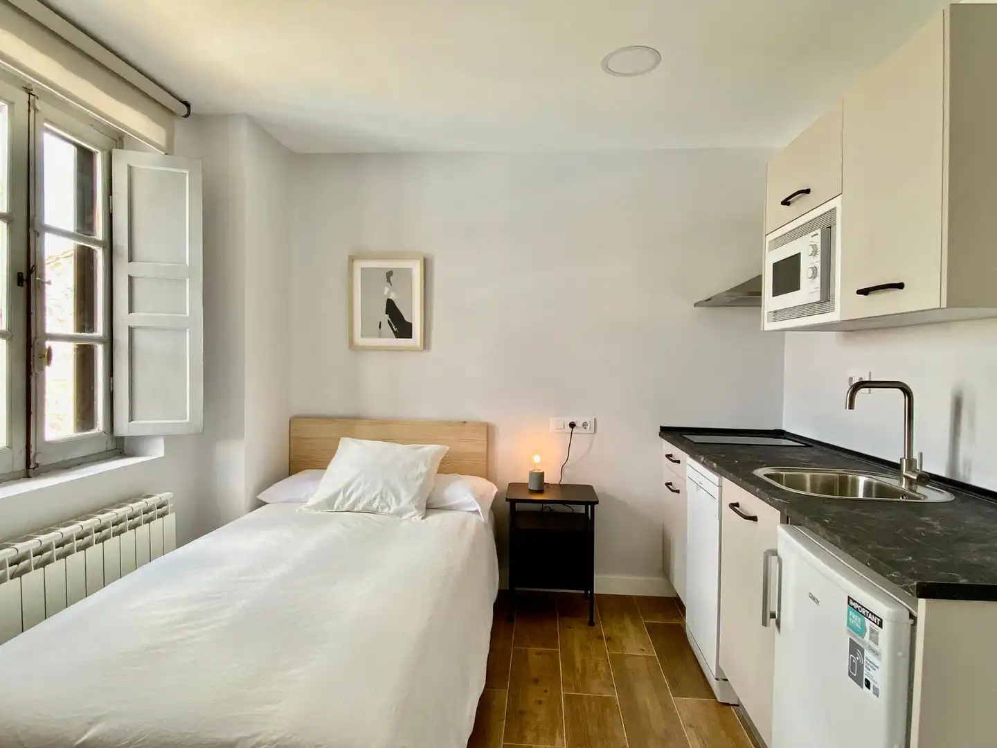 Habitación de Edificio en venta en Ávila
