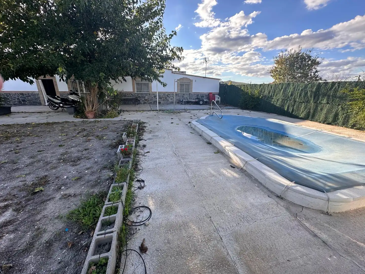 Swimming pool of Houses for sale in Jaén  with Air Conditioner, Heating and Private garden