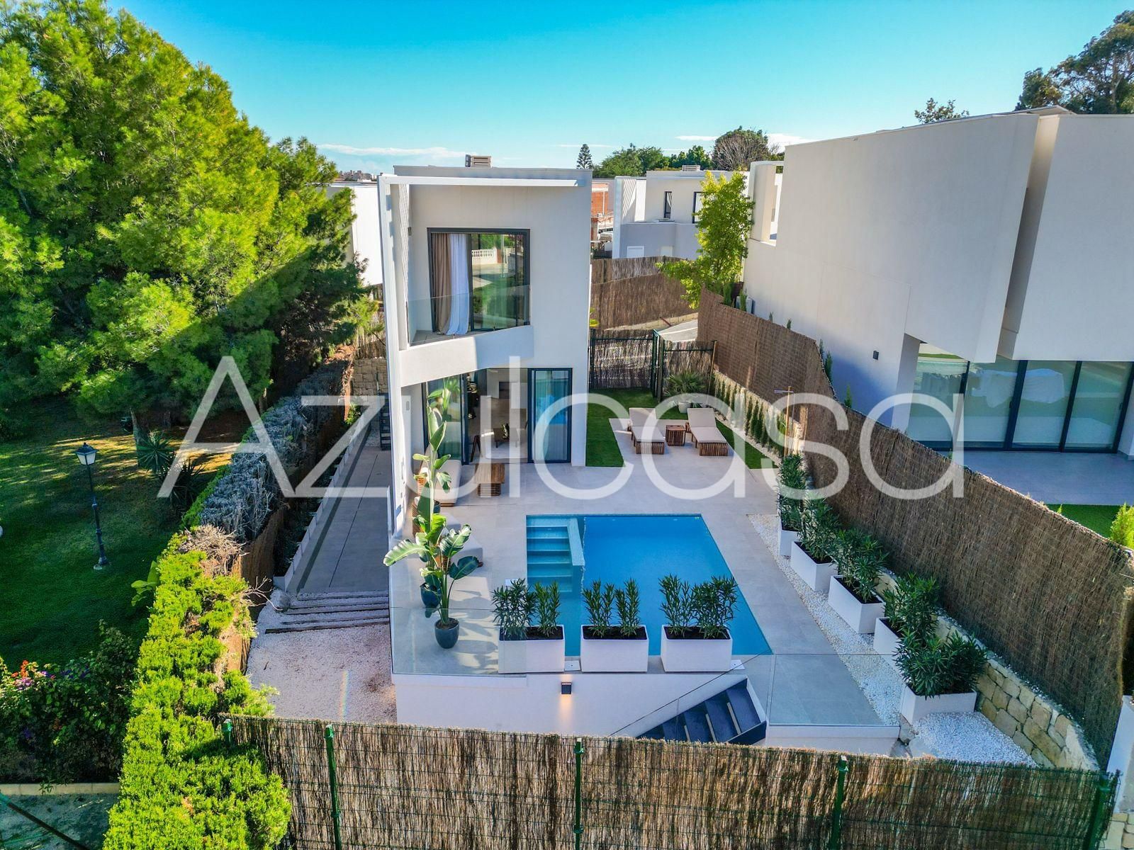 Exterior view of House or chalet for sale in Sant Joan d'Alacant  with Air Conditioner, Private garden and Terrace