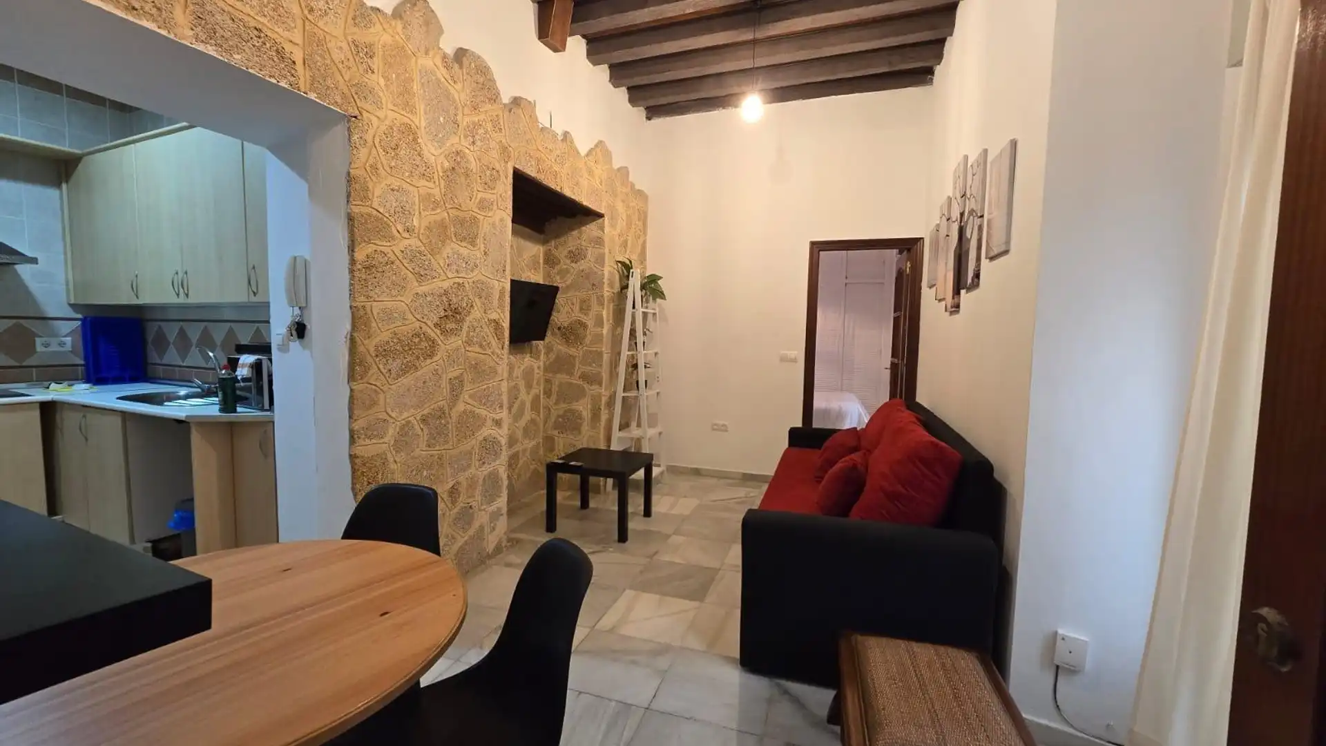 Piso en venta en  Cádiz Capital con Amueblado y Balcón