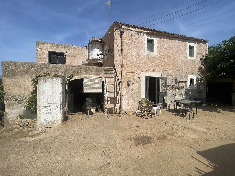 Vista exterior de Finca rústica en venda en Porreres amb Jardí privat