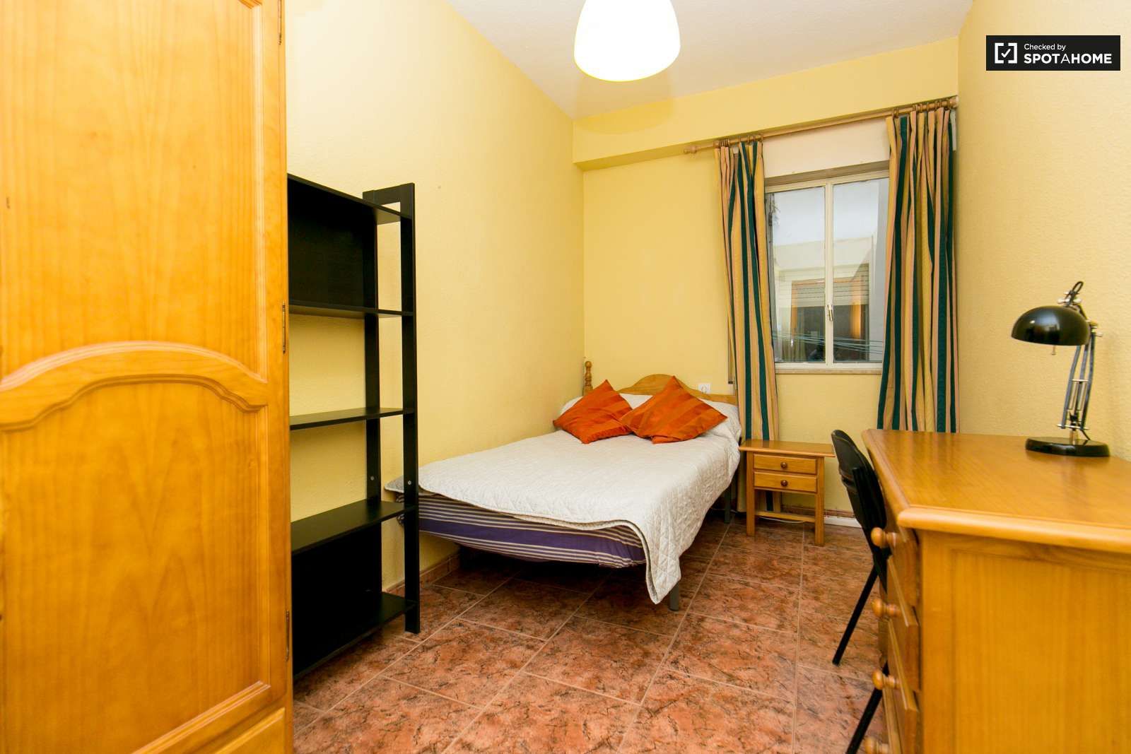 Flat to share in San Matías - Realejo