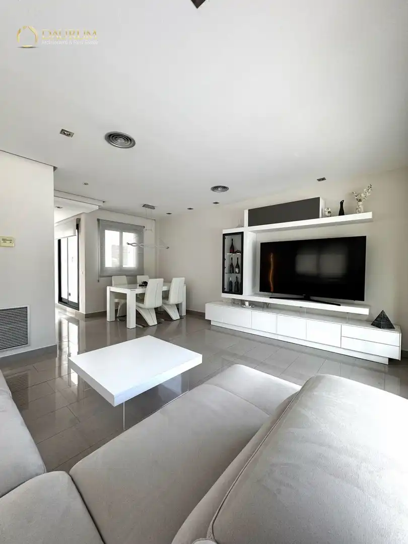 Detached house with pool for sale in CALLE 22, imagen 3