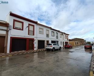 Vista exterior de Casa o xalet en venda en Fuente Palmera