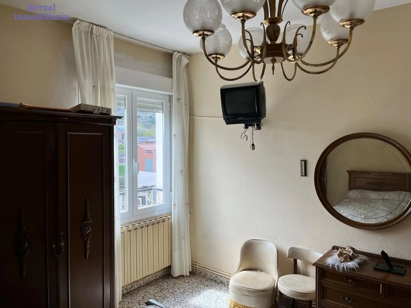 Sala d'estar de Casa o xalet en venda en Ventosa amb Calefacció, Terrassa i Traster
