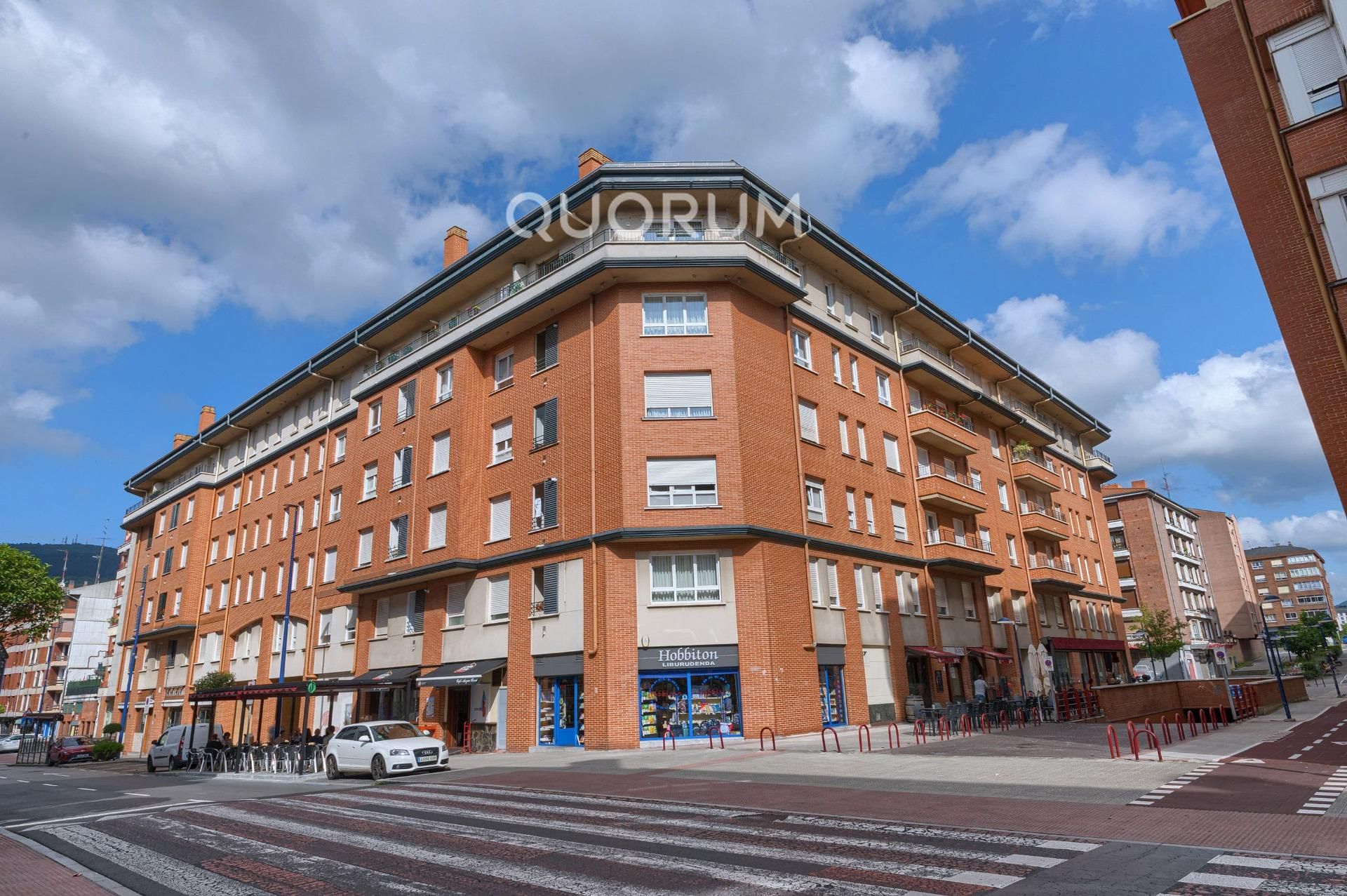 Exterior view of Flat for sale in Etxebarri  with Heating, Storage room and Balcony