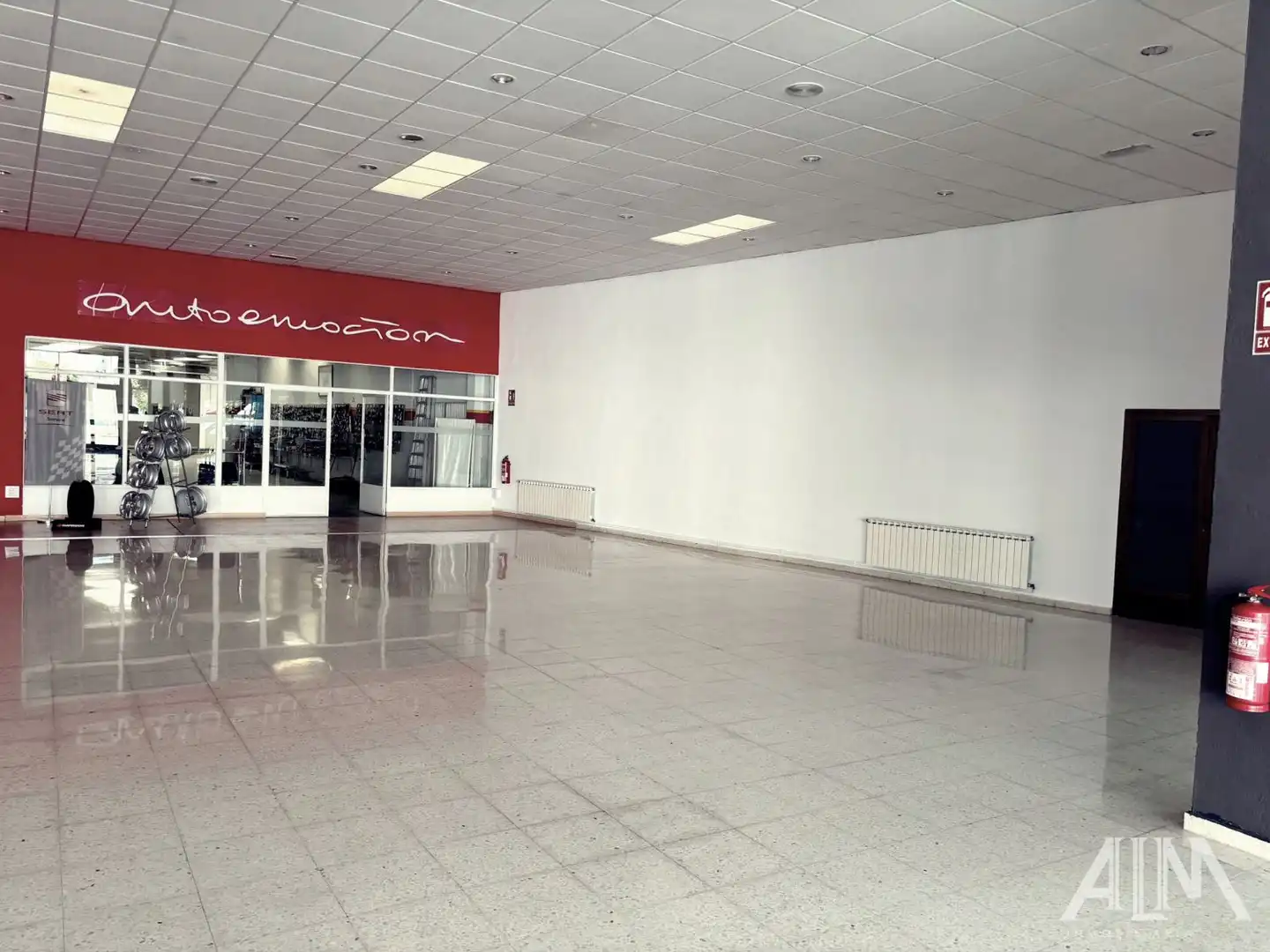 Gewerbefläche zum Verkauf in Manzanares, imagen 2