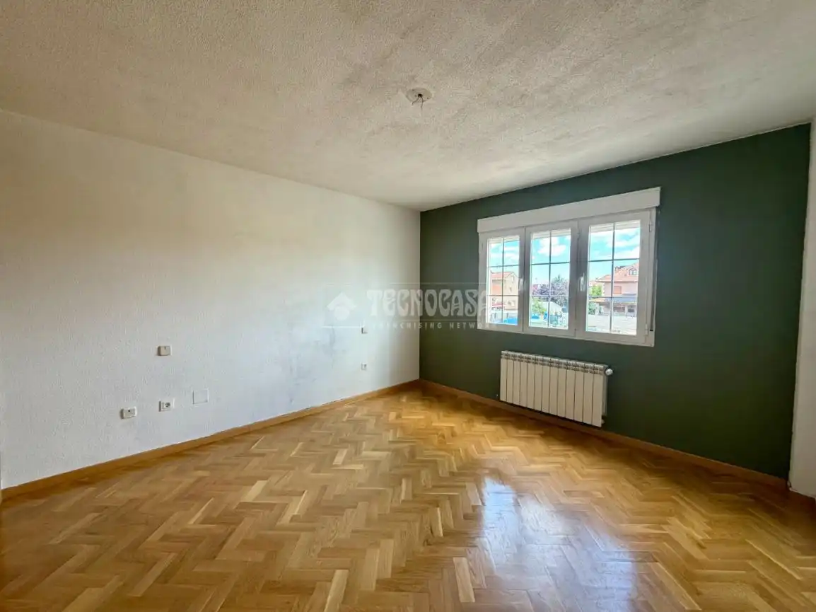 Bedroom of Detached homes for sale in Azuqueca de Henares