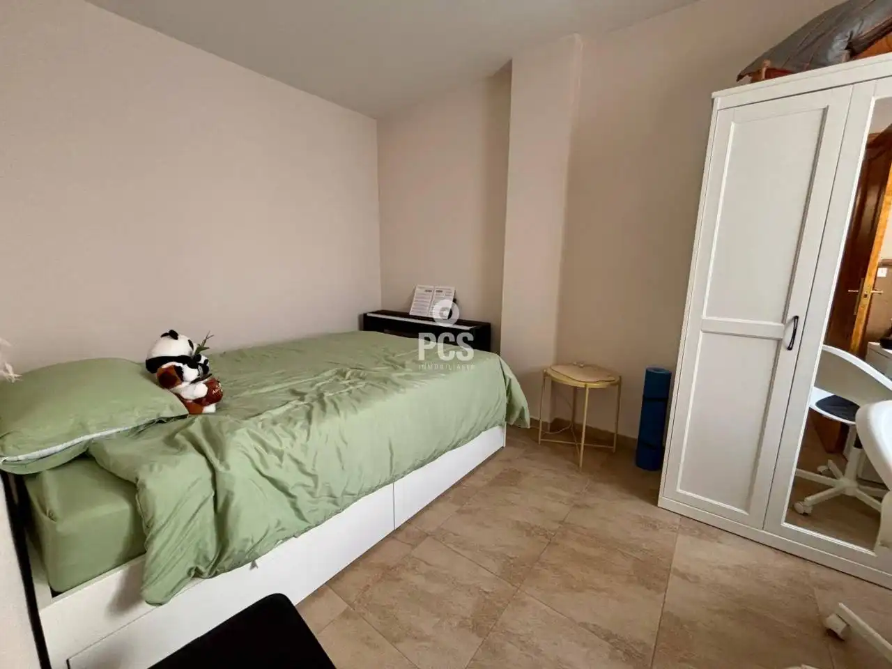 Habitación de Ático en venta en Totana con Calefacción, Terraza y Amueblado