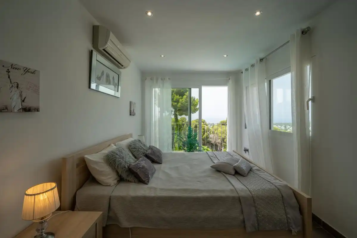 Dormitori de Casa o xalet en venda en Jávea / Xàbia amb Aire condicionat, Calefacció i Jardí privat