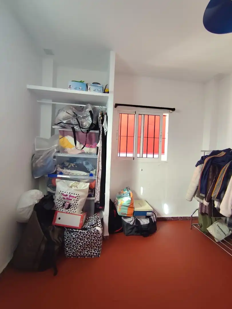 Habitación de Casa o chalet en venta en Algeciras con Terraza, Trastero y Amueblado