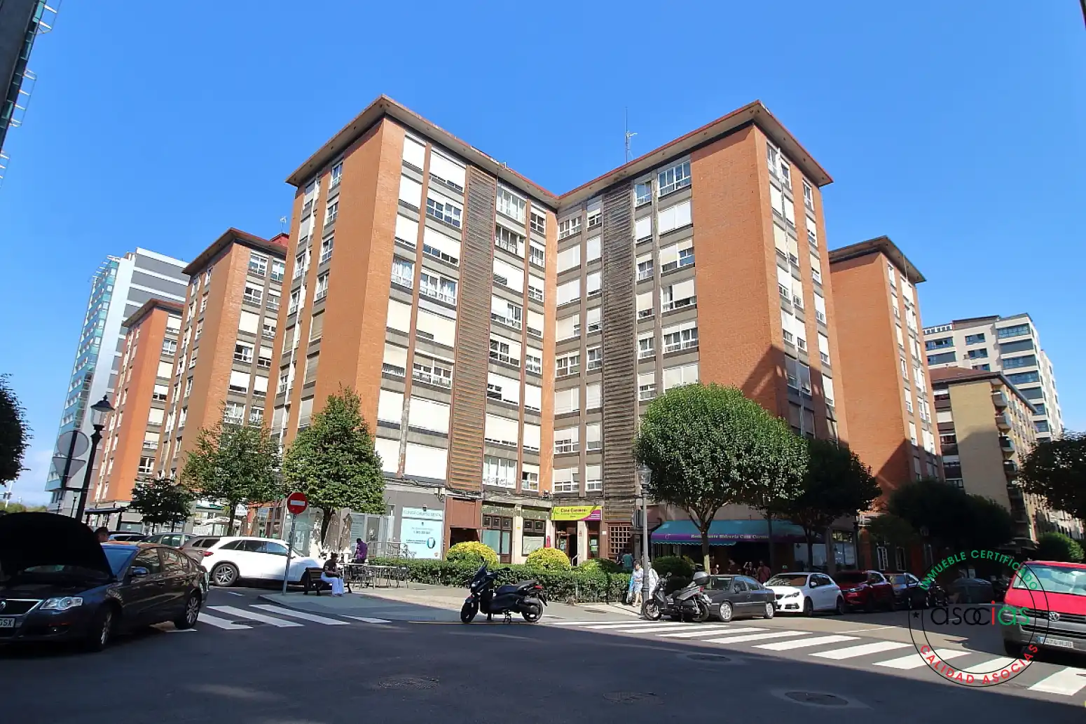 Flat with lift for sale in Gijón - CL DOCTOR AQUILINO HURLE