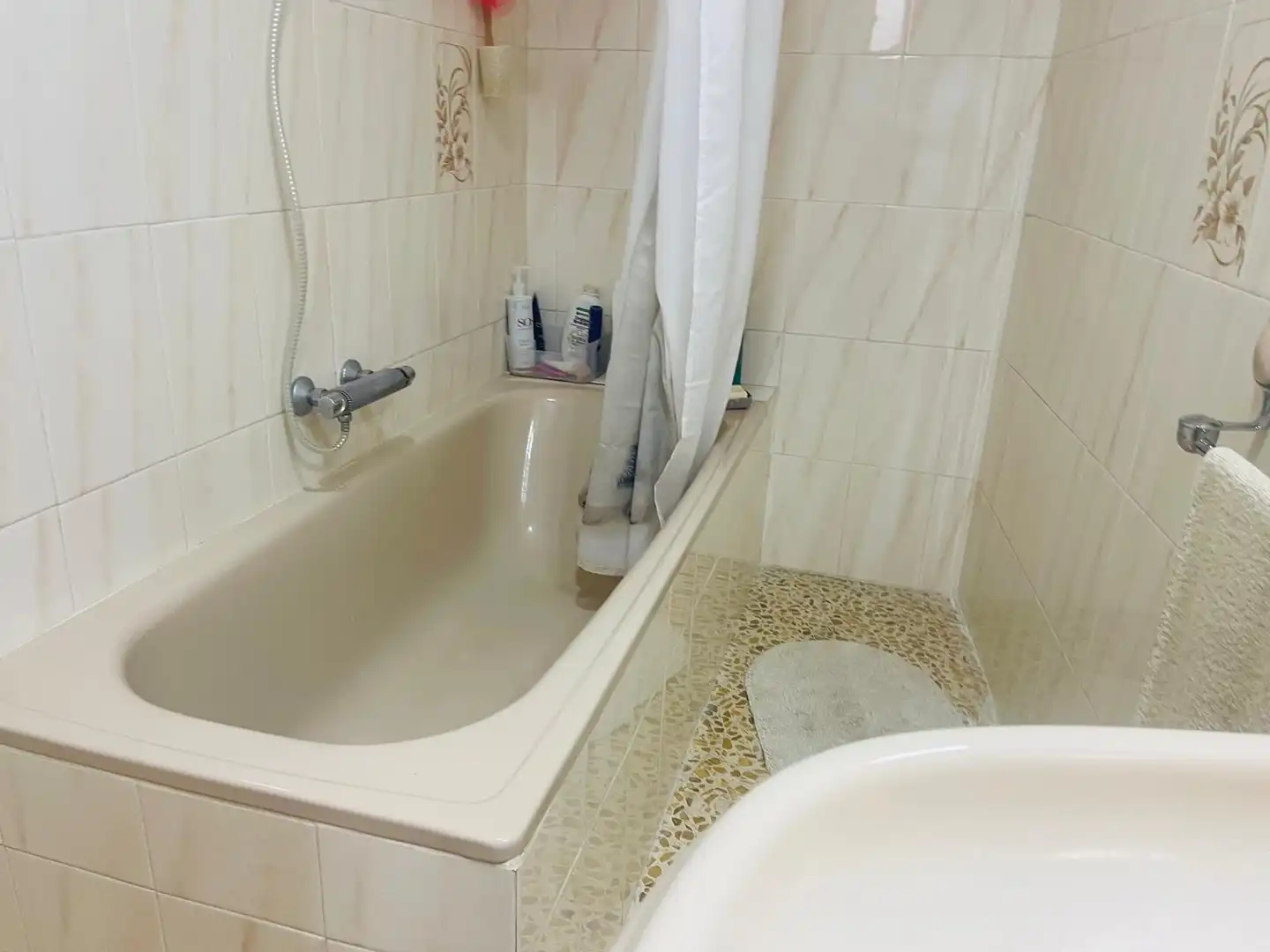 Badezimmer von Wohnung zum Verkauf in Palma de Gandia mit Klimaanlage, Heizung und Abstellraum