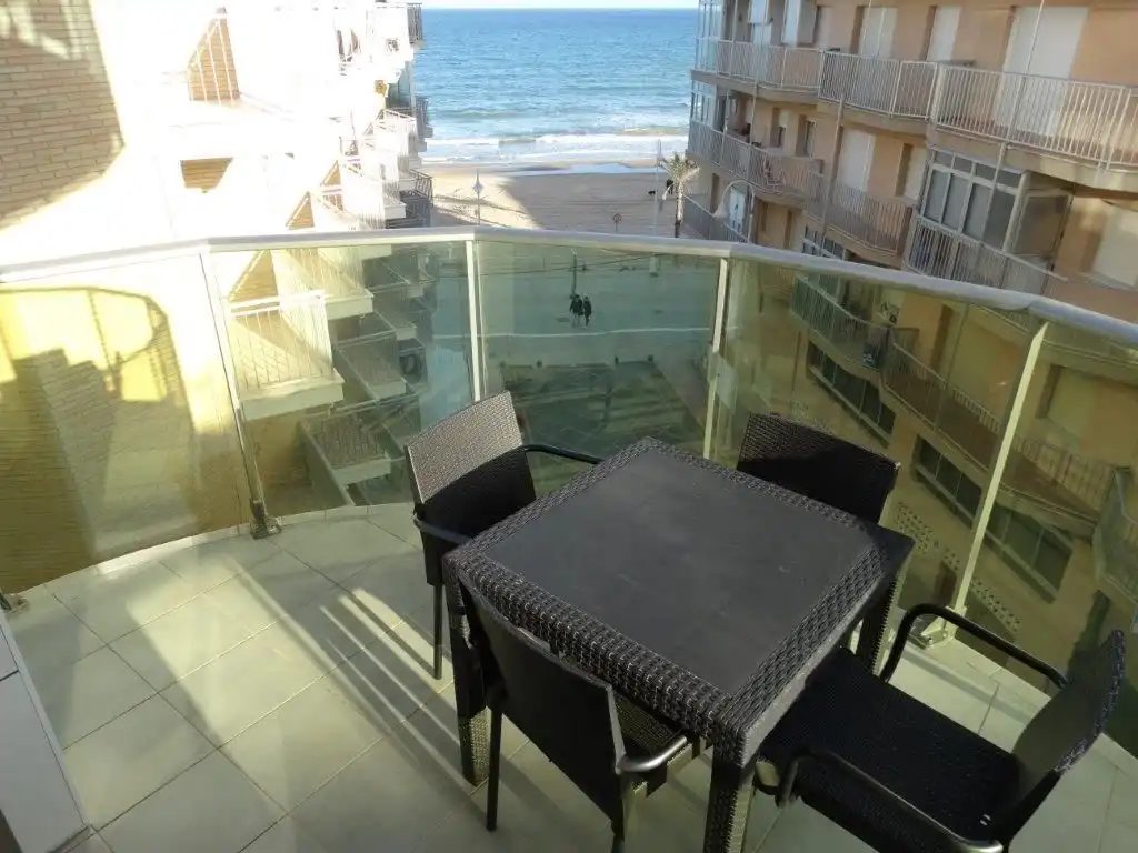 Terrasse von Wohnung zur Miete in Guardamar del Segura mit Klimaanlage, Terrasse und Möbliert