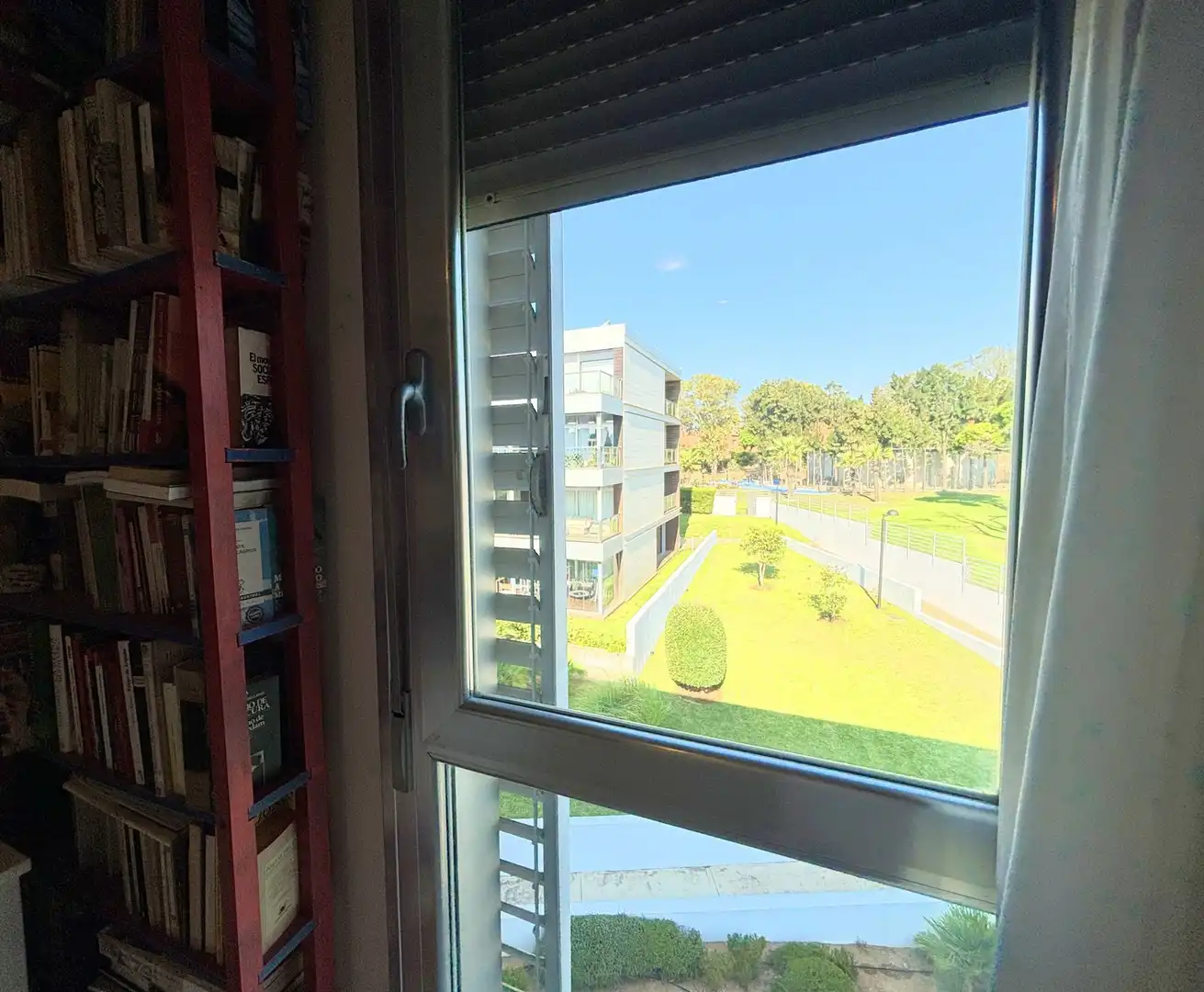 Habitación de Ático en venta en Manilva con Aire acondicionado, Terraza y TV