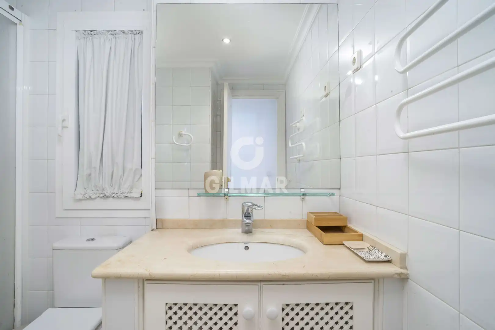 Baño de Apartamento en venta en Marbella con Calefacción, Jardín privado y Trastero