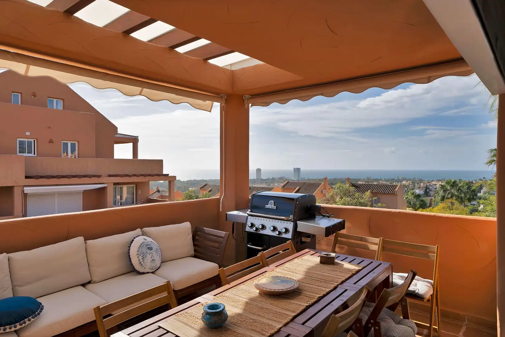 Terrassa de Apartament en venda en Marbella amb Aire condicionat, Jardí privat i Traster