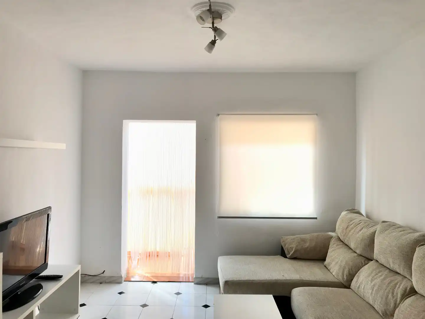 Wohnzimmer von Wohnung zur Miete in San Fernando mit Terrasse, Möbliert und Ofen