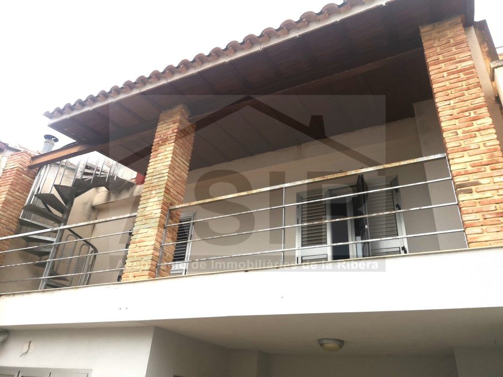 Terrassa de Casa o xalet en venda en Gavarda