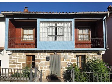 Casa con giardino in vendita a Calle La Molina