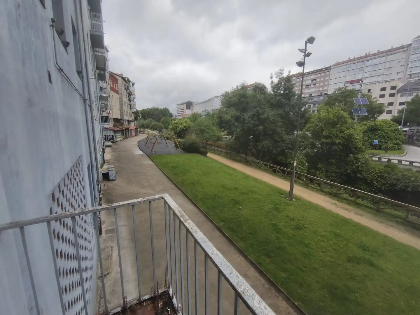 Local comercial en venta en Rúa Antonio Puga 4, imagen 2