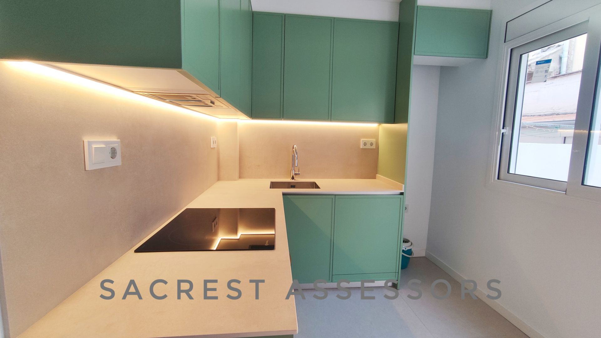 Kitchen of Planta baja for sale in Mollet del Vallès  with Parquet flooring, Terrace and Oven