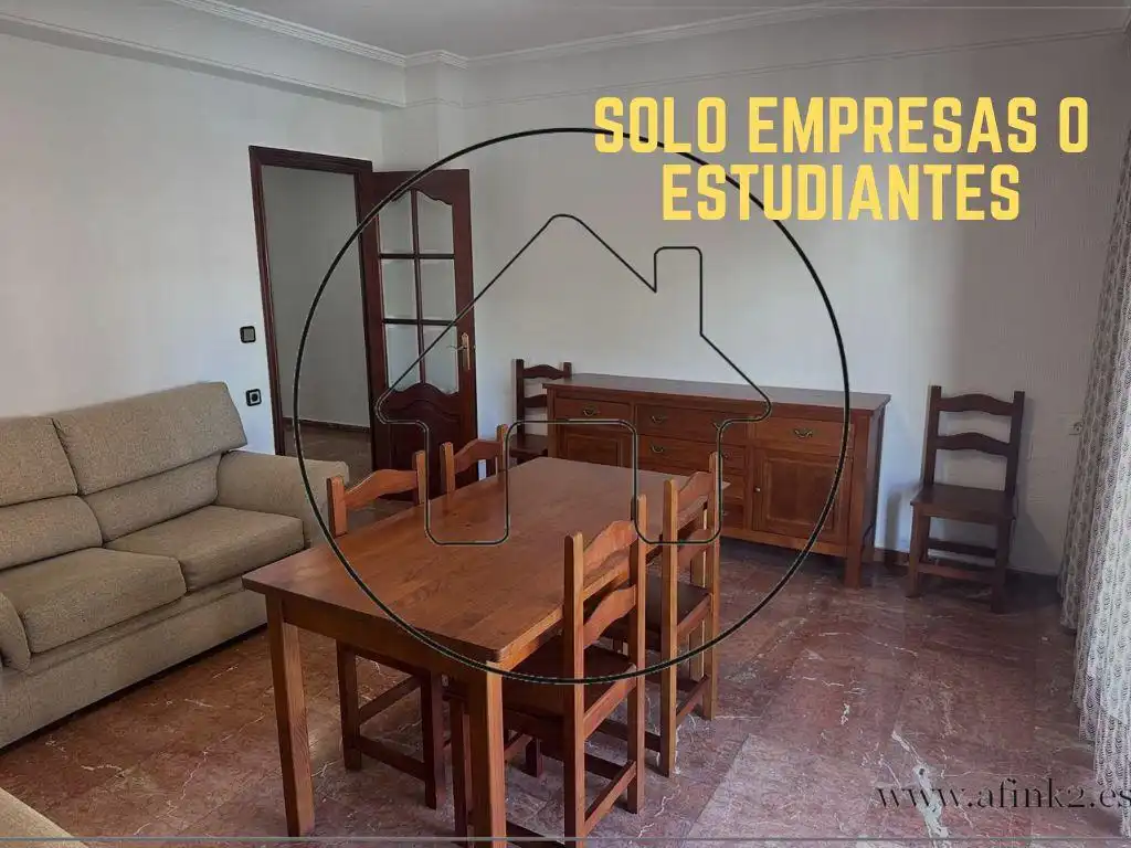 Vista exterior de Piso de alquiler en Huelva con Amueblado