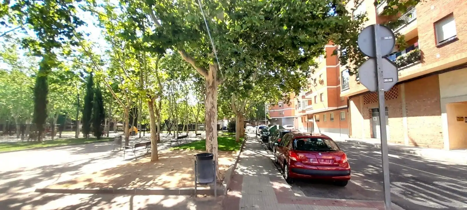 Exterior view of Commercial properties for sale in  Logroño