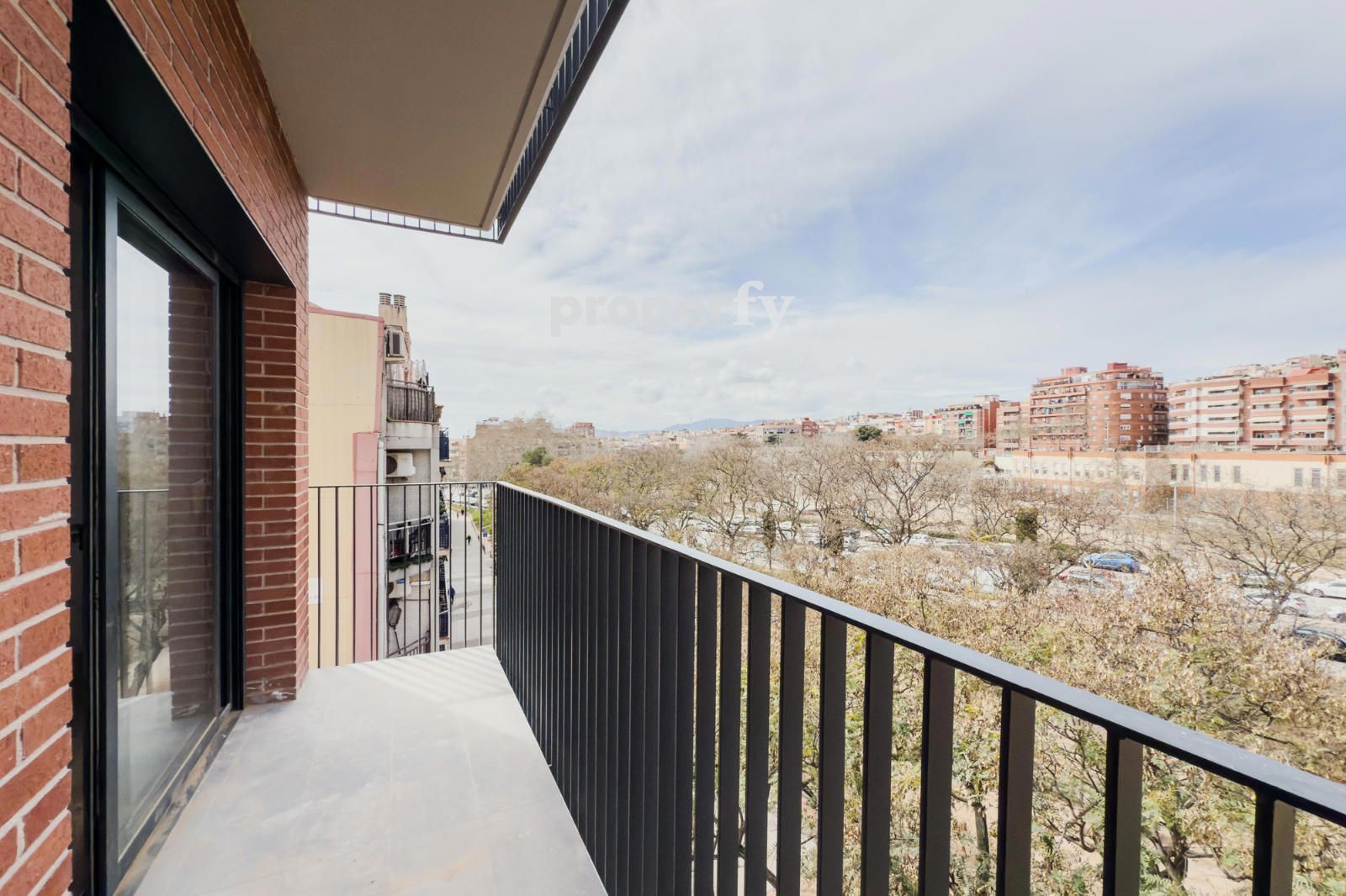 Exterior view of Flat for sale in Badalona  with Air Conditioner, Heating and Parquet flooring
