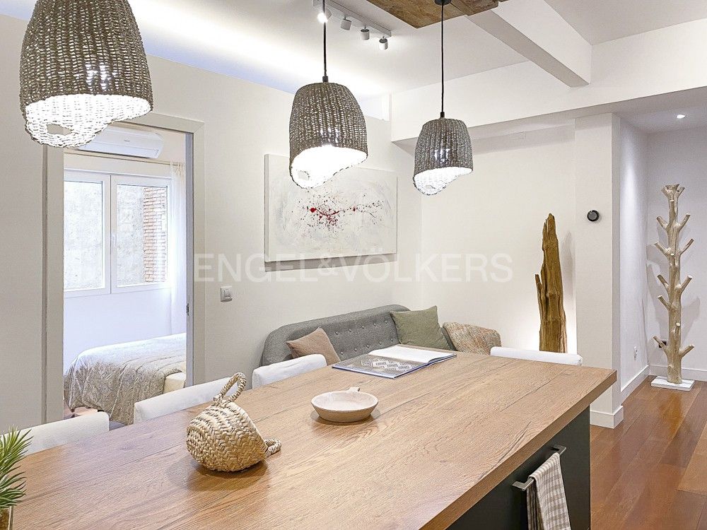 Dining room of Apartment for sale in  Madrid Capital  with Air Conditioner and Heating