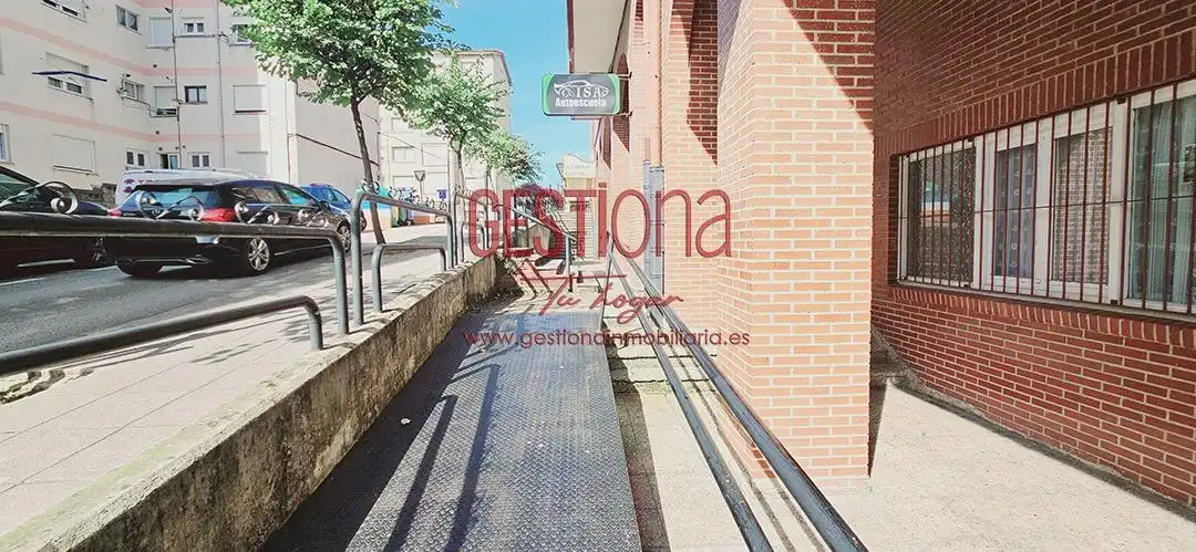 Business premises for sale in El Astillero, imagen 38